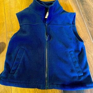 Joe’s navy fleece vest 2T